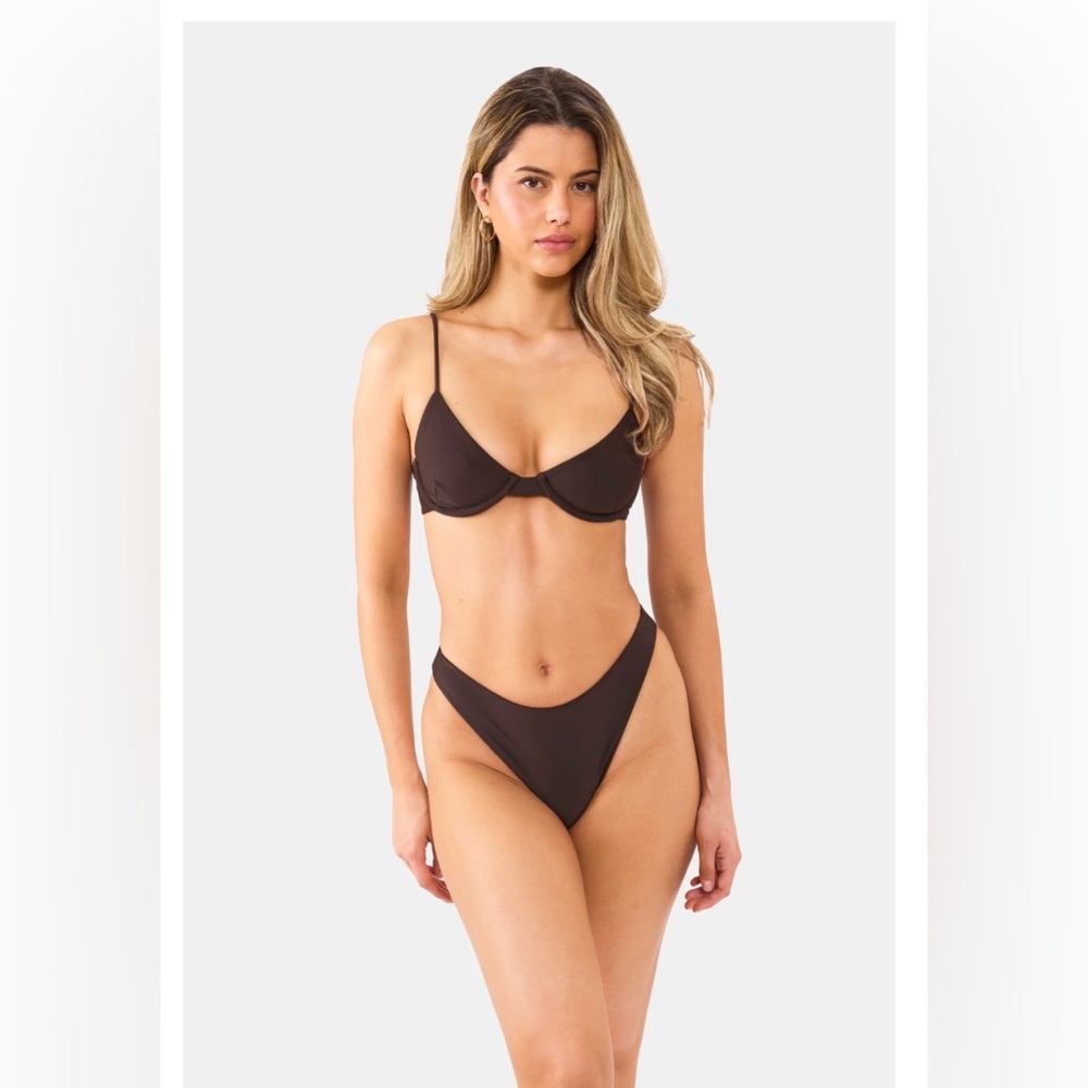 Classic Underwire Bikini Set in Dark Brown